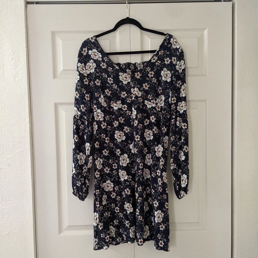 Blue floral long sleeve dress